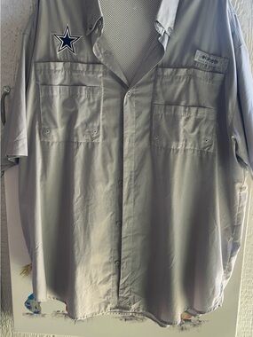Columbia Men’s Short Sleeve Button-Front Fishing Shirt - Light Gray